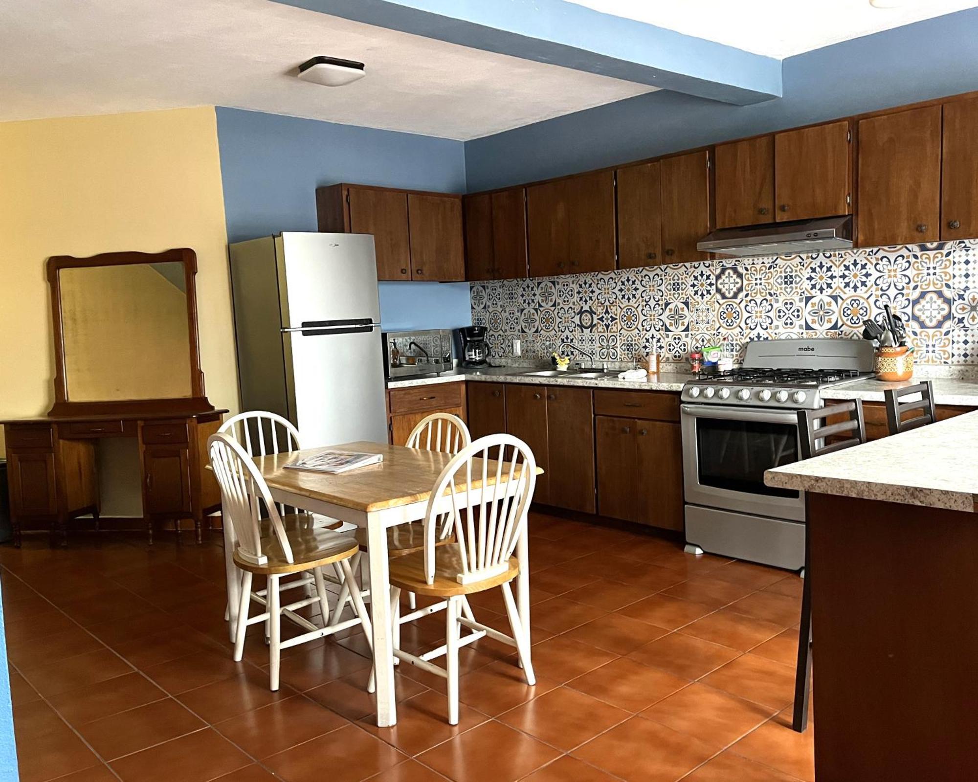 Casa De La Alegria 2 Apartments マサトラン エクステリア 写真